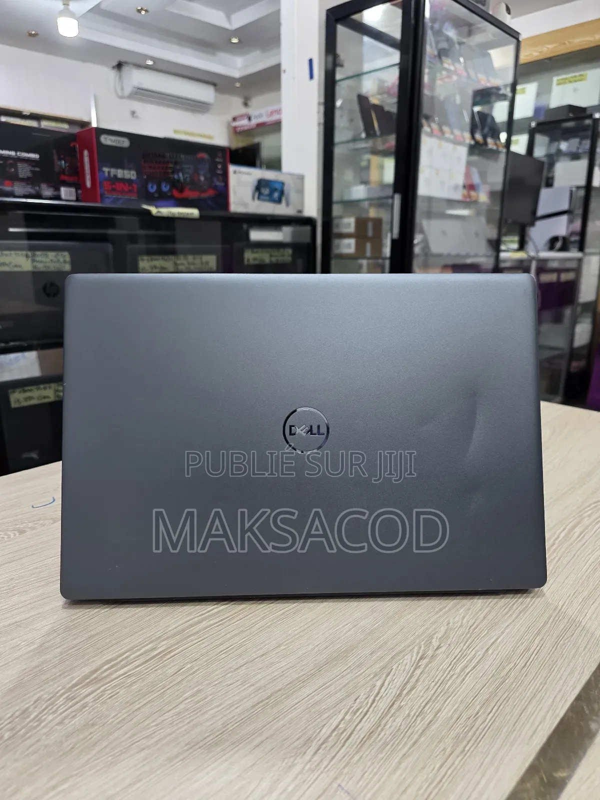 Ordinateur Portable Dell Vostro 7510 32GB Intel Core I7 SSD 512GB