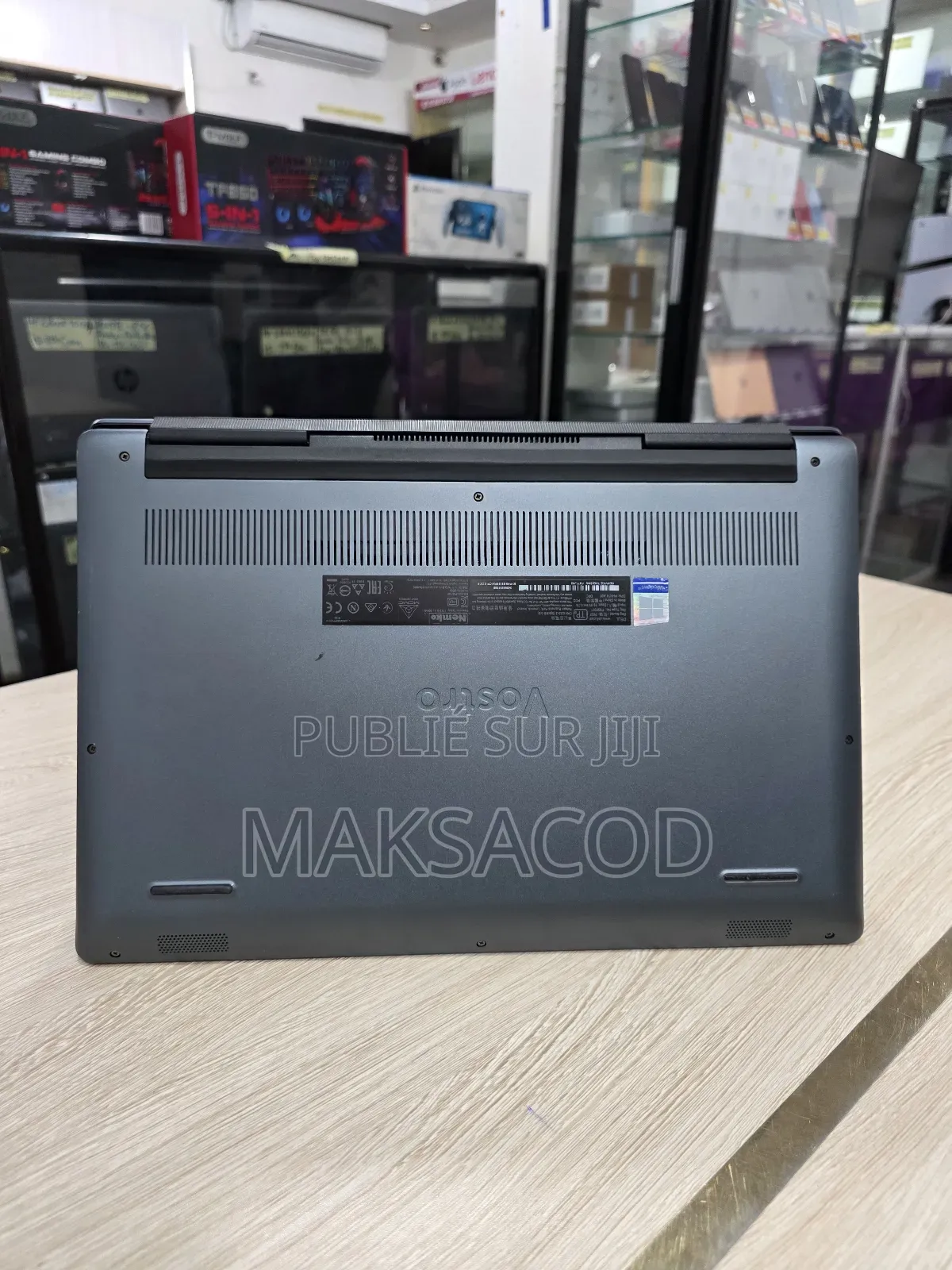 Ordinateur Portable Dell Vostro 7510 32GB Intel Core I7 SSD 512GB