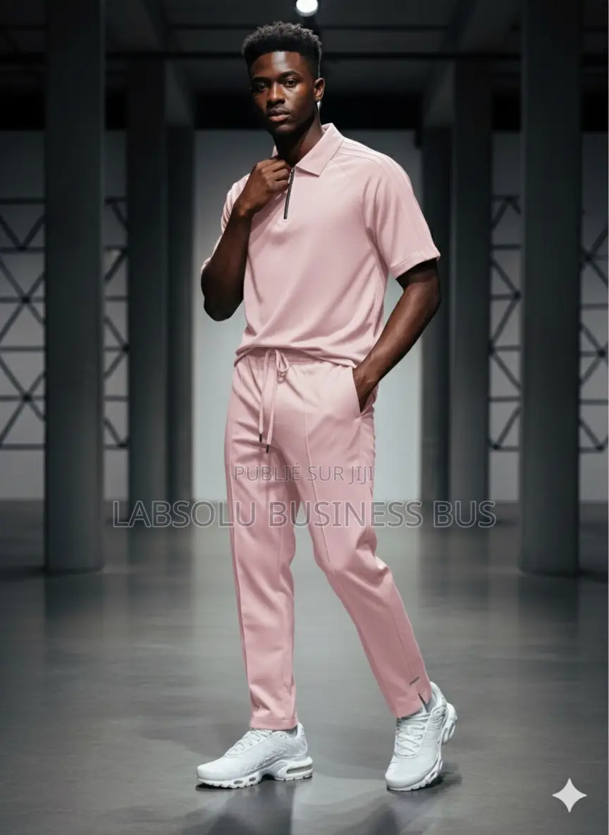 Disponible Chez L’Absolu