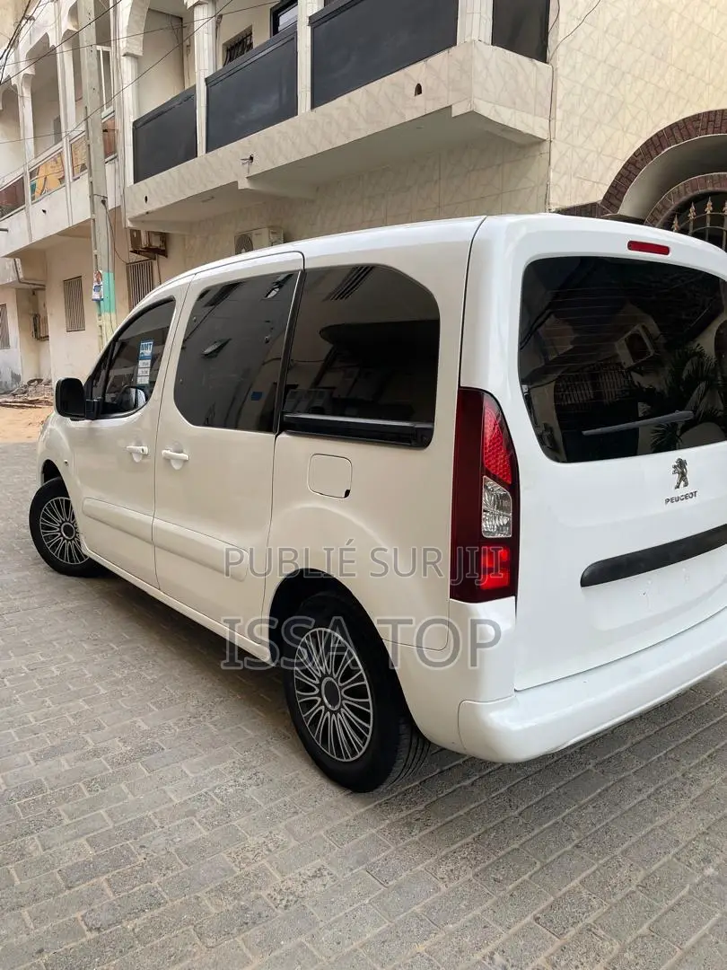 Peugeot Partenaire 2018 Blanc
