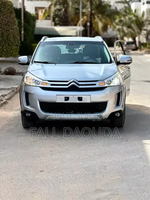 Photo - Citroen C4 2016