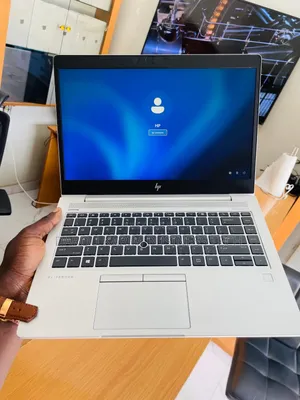 Photo - New Ordinateur Portable HP EliteBook 745 G5 8GB AMD Ryzen 7 SSD 256GB