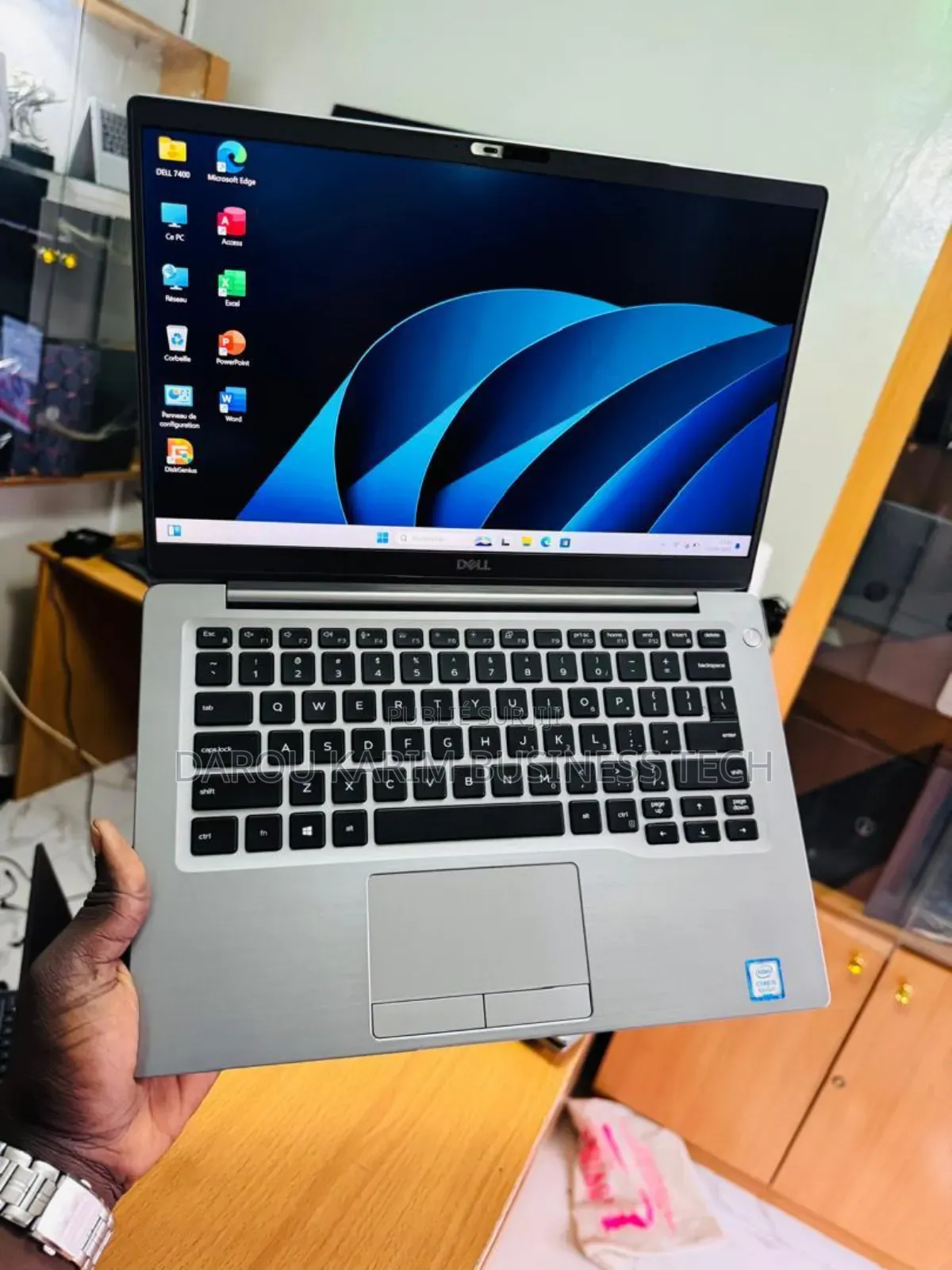 New Ordinateur portable Dell Latitude 7300 8GB Intel Core i5 SSD 256GB