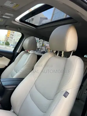 Photo - Mazda CX-9 Grand Touring AWD 2018 Blanc