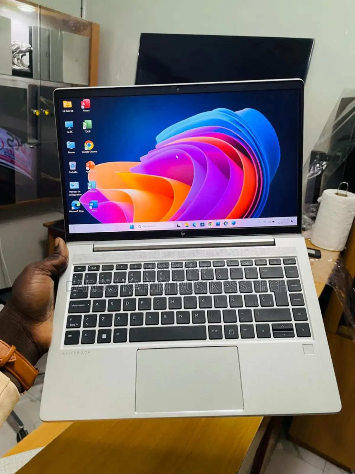 New Ordinateur Portable HP EliteBook 645 G9 16GB AMD Ryzen 7 SSD 512GB