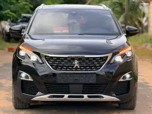 Photo - Peugeot 3008 2019 Black
