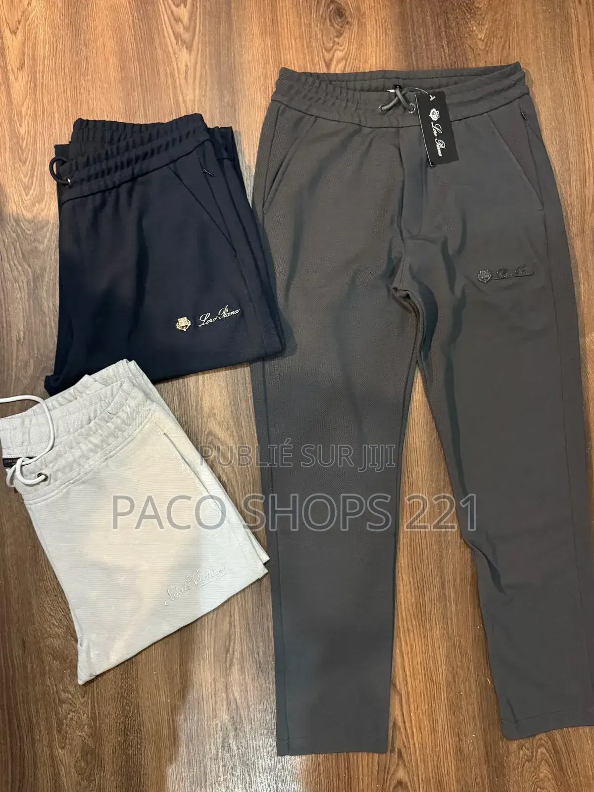 Pantalon Jogging  Venant De Turquie
