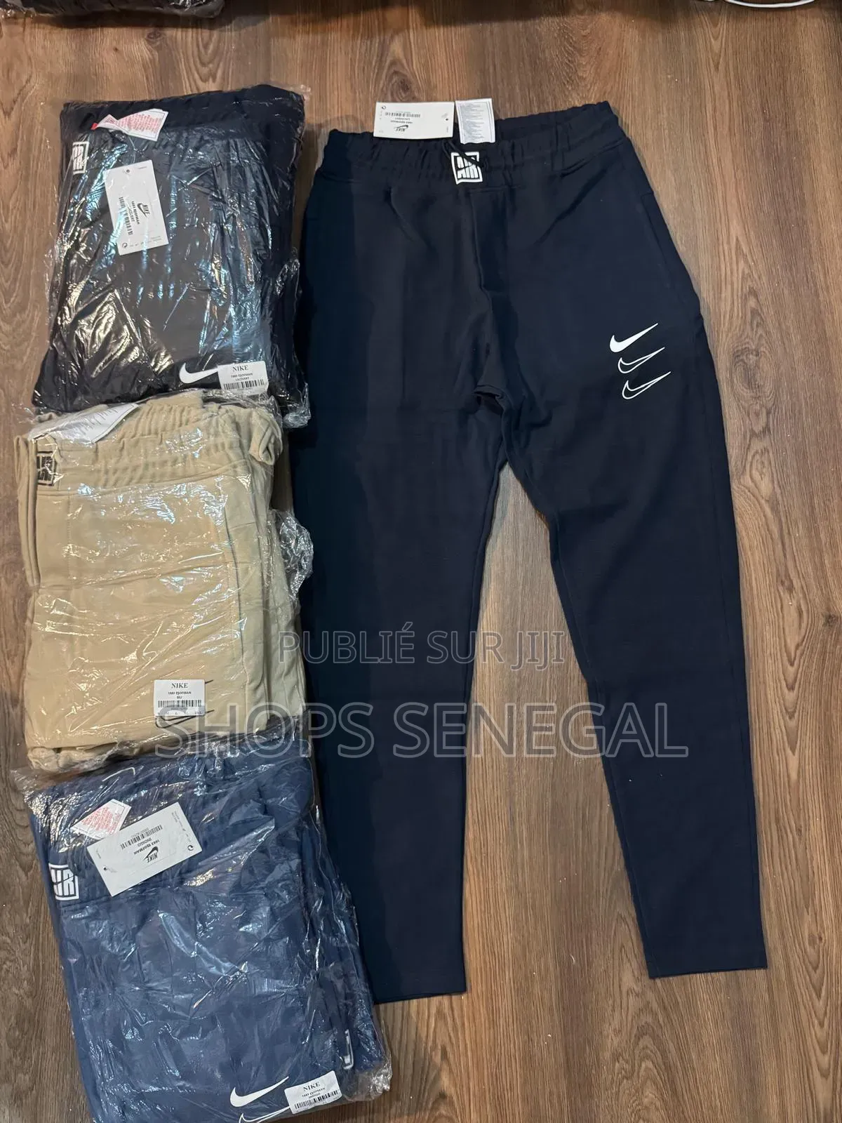 Pantalon Jogging  Venant De Turquie