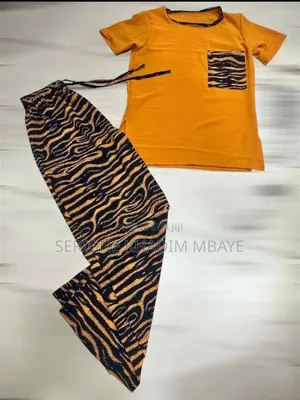 Ensemble Chez Rassuul Dispo Sous d'Autres Couleurs