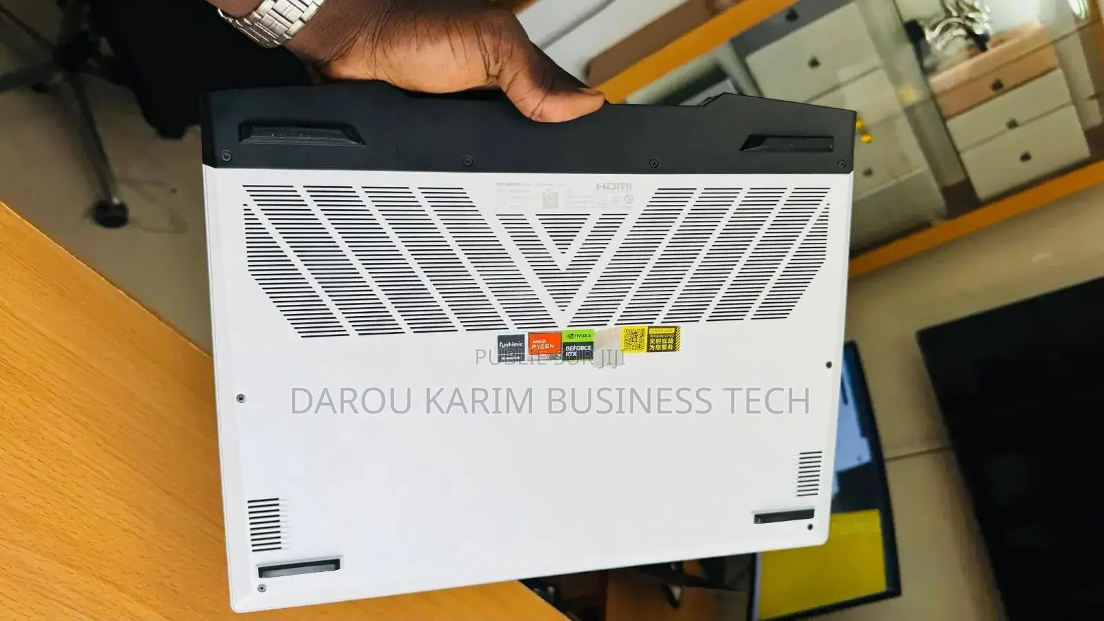 New Ordinateur portable 16GB AMD Ryzen 7 SSD 512GB