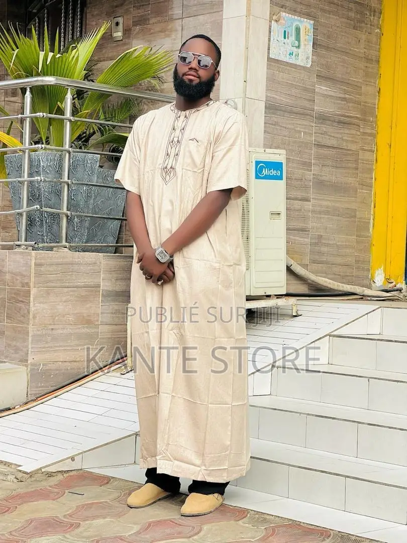 Vêtements Et Accessoires