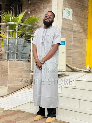 Vêtements Et Accessoires