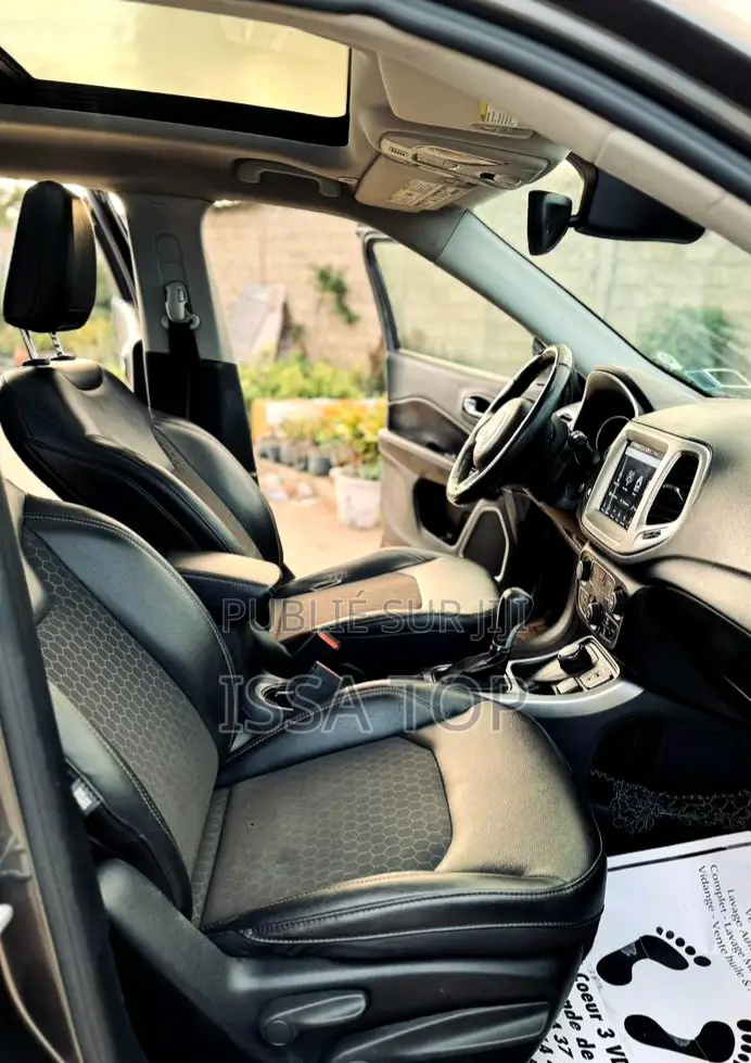 Jeep Boussole 2018 Gris