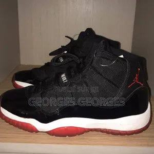 Jordan11 Retrot Pointure 42