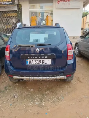Renault Duster 2015 Blue