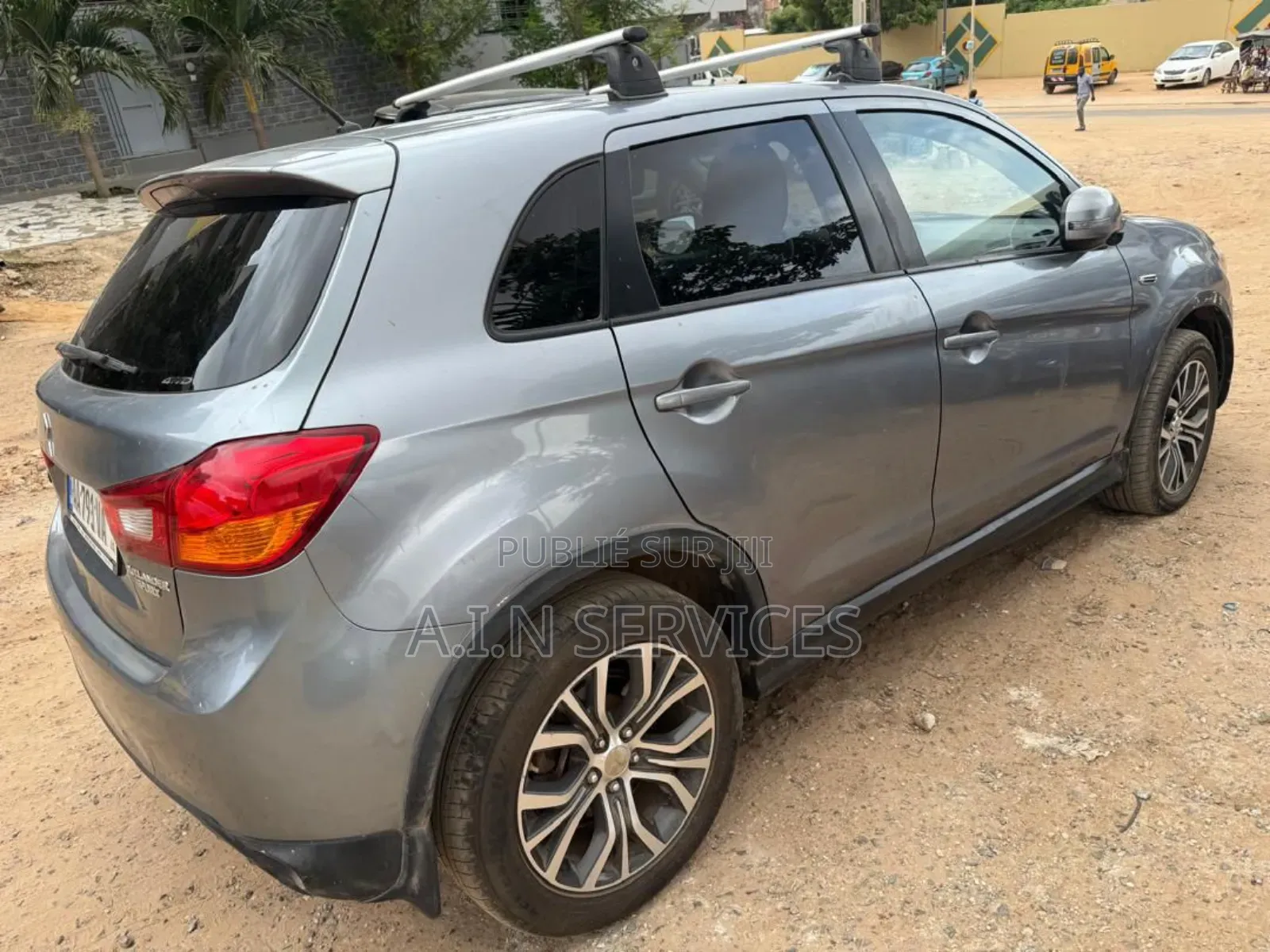 Mitsubishi Outlander 2016 Gris
