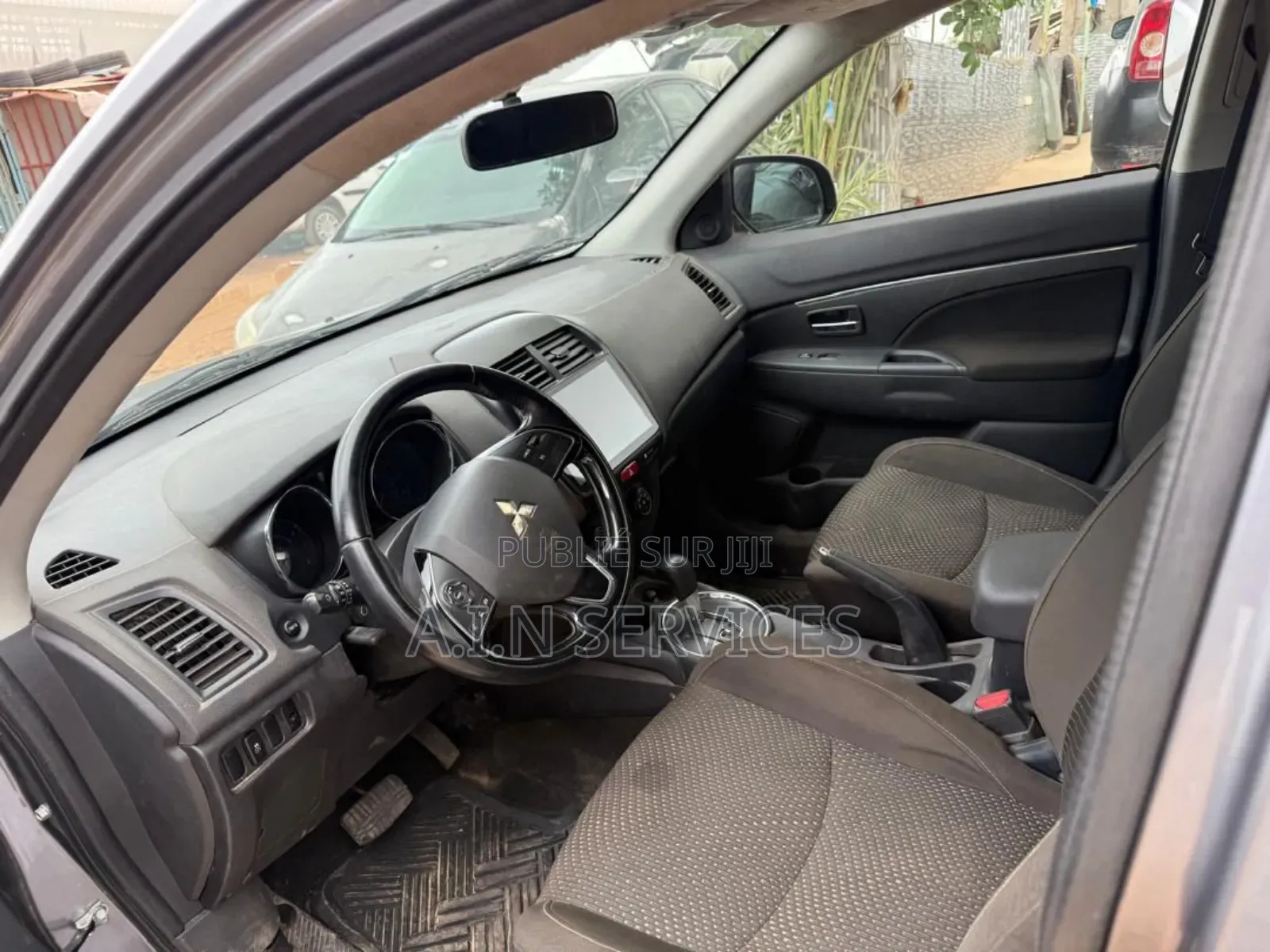 Mitsubishi Outlander 2016 Gris