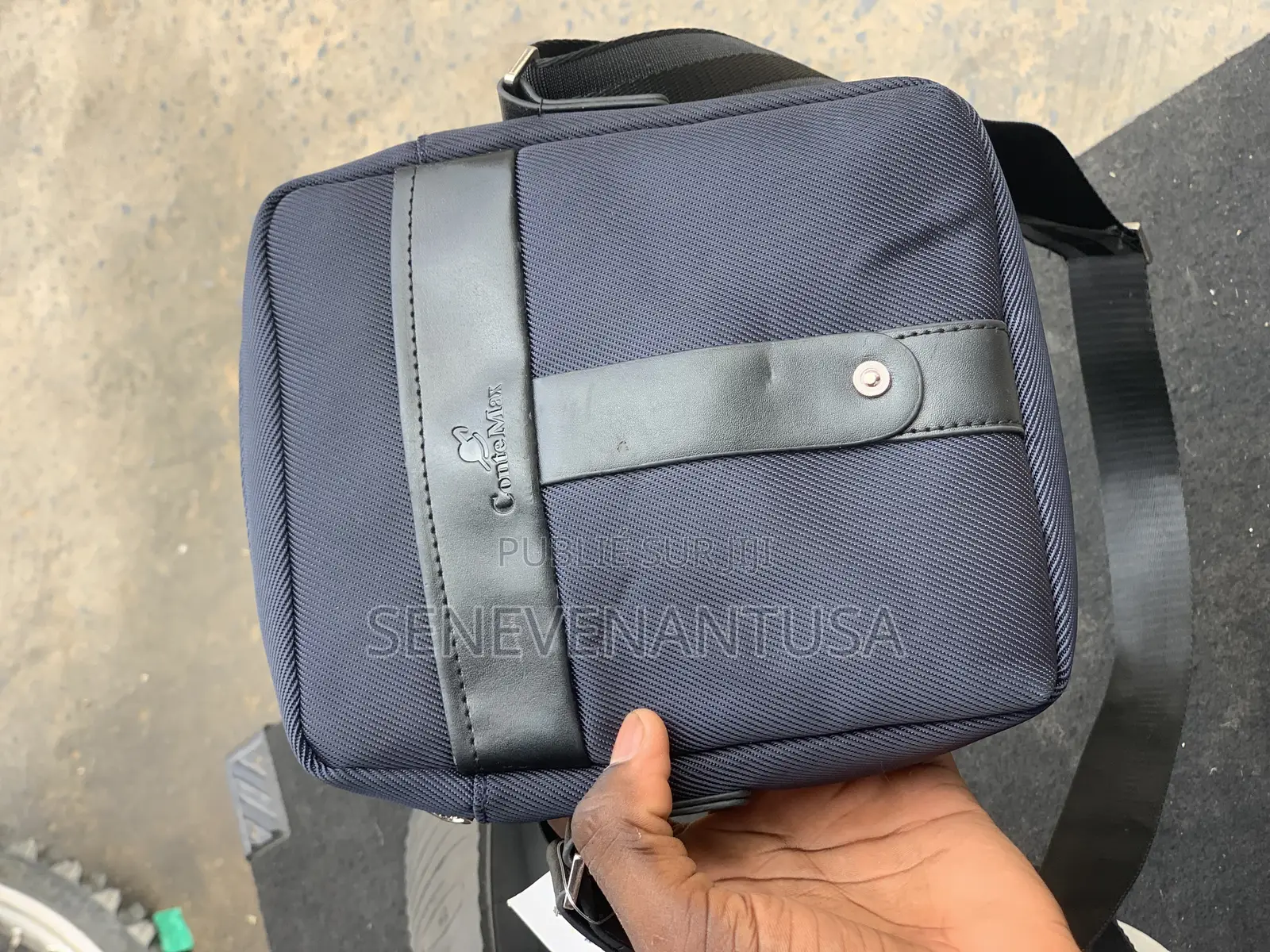 Prodotto Importato Da via E. Berlinguer, Italia Made In