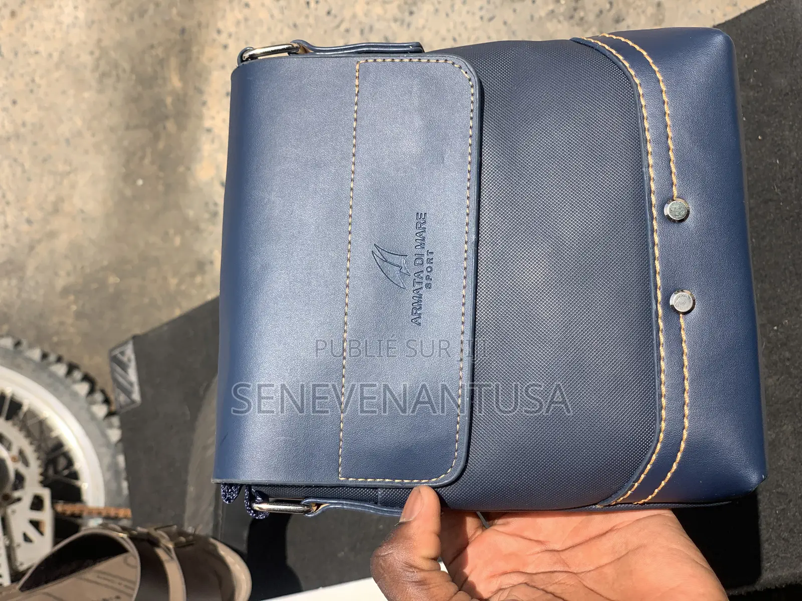 Prodotto Importato Da via E. Berlinguer, Italia Made In