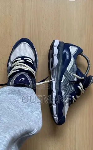  Original Asics Gel Disponible Avec Box
Pointure:40 À 45