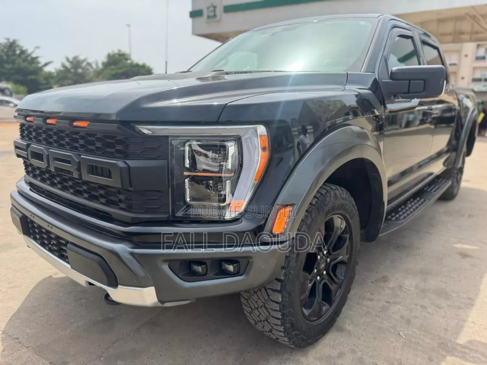Ford F-150 2022 Black
