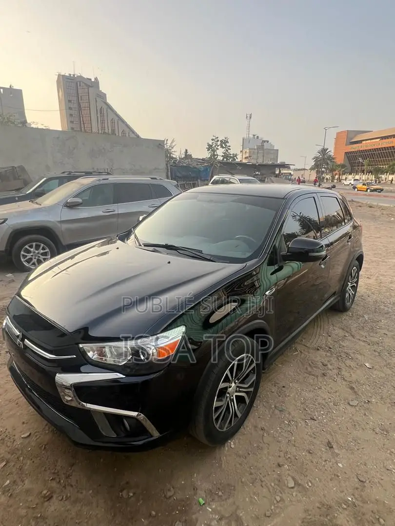 Mitsubishi Outlander 2018 Black