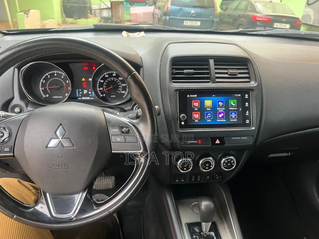 Mitsubishi Outlander 2018 Black