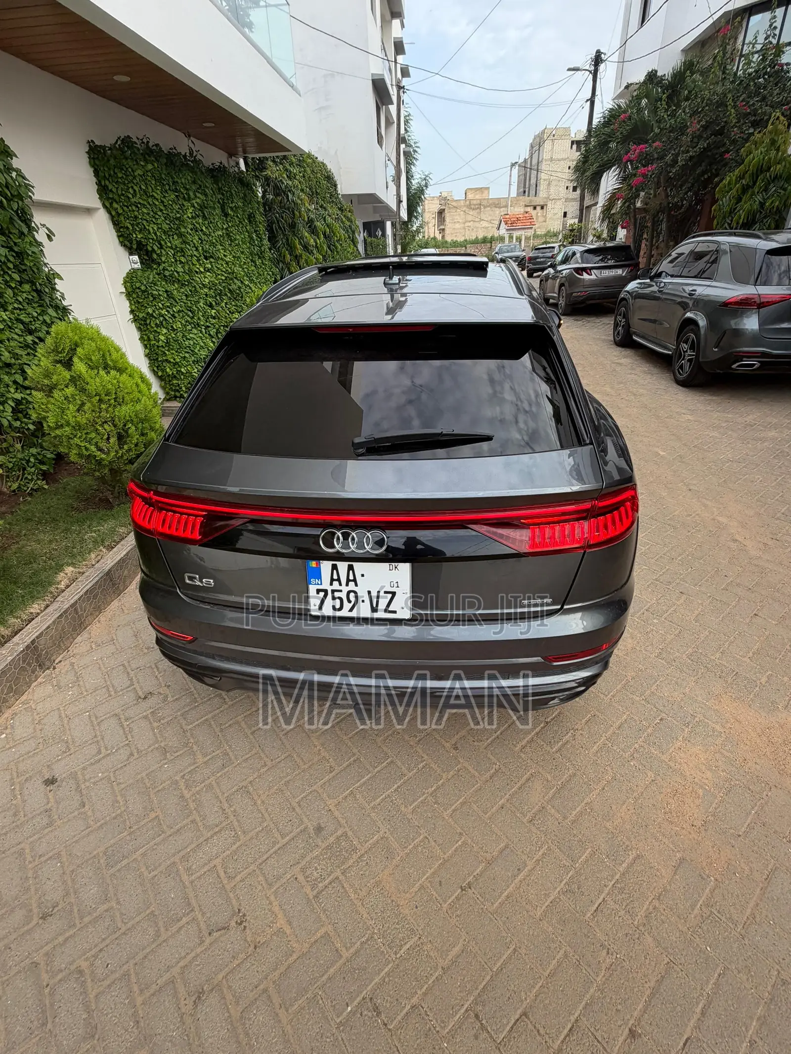 Audi Q8 55 Premium AWD quattro 2020 Gris