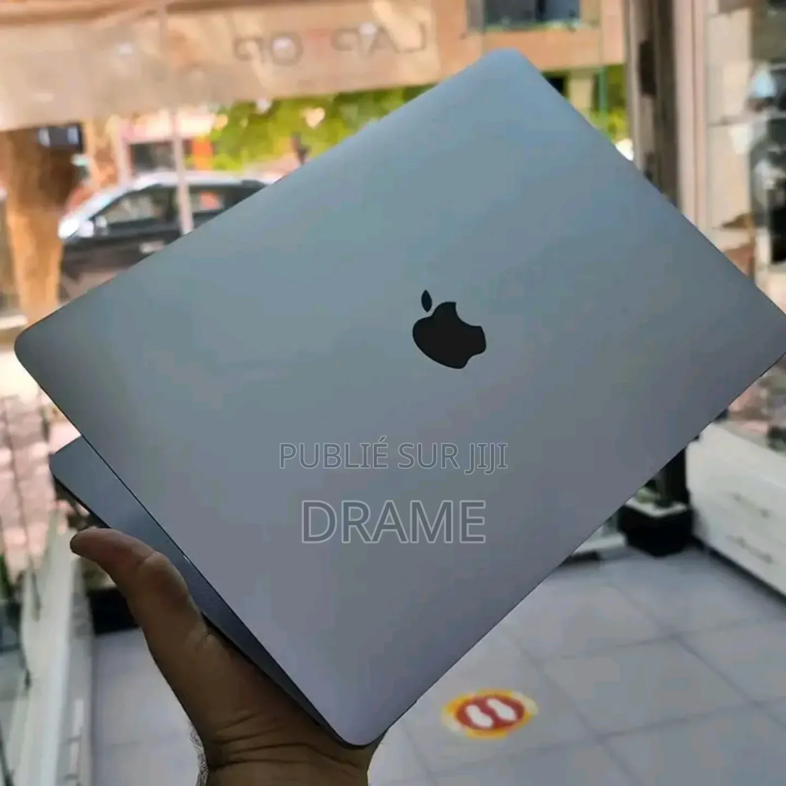 New Apple MacBook Pro 2019 16GB Intel Core I7 SSD 256GB