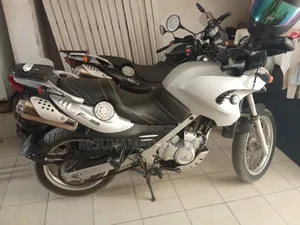 BMW F 650 GS 2004 Gris