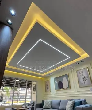 Faux Plafond en Platre Disponible