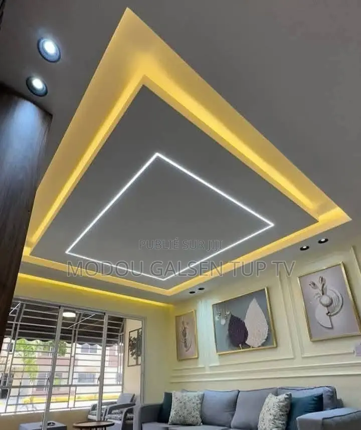 Faux Plafond en Platre Disponible