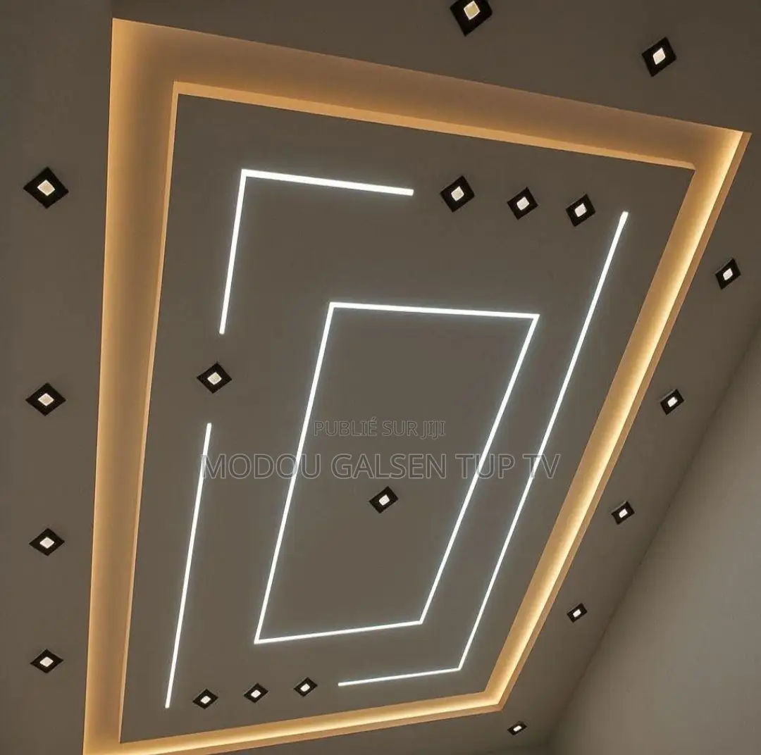 Faux Plafond en Platre Disponible