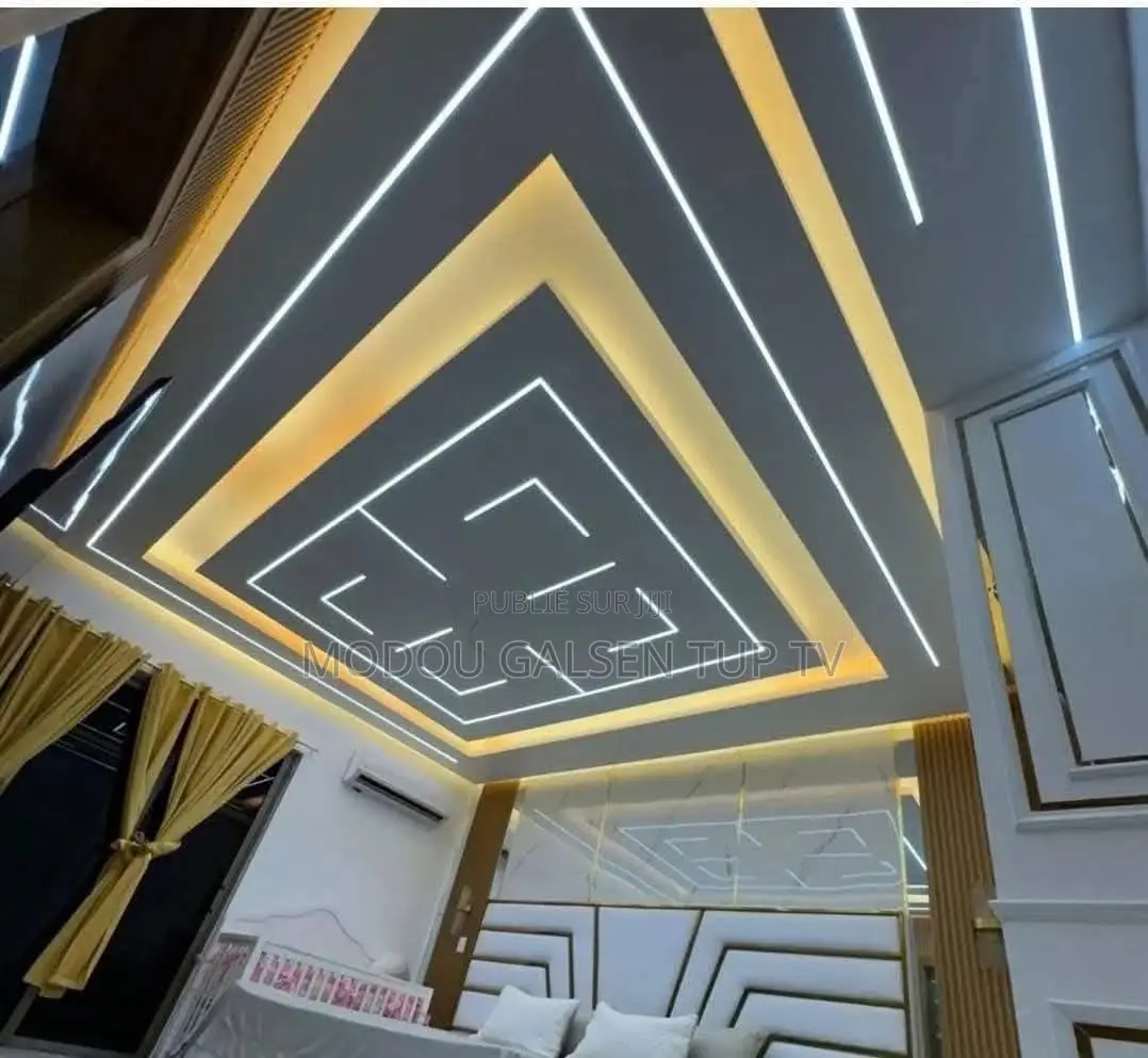 Faux Plafond en Platre Disponible