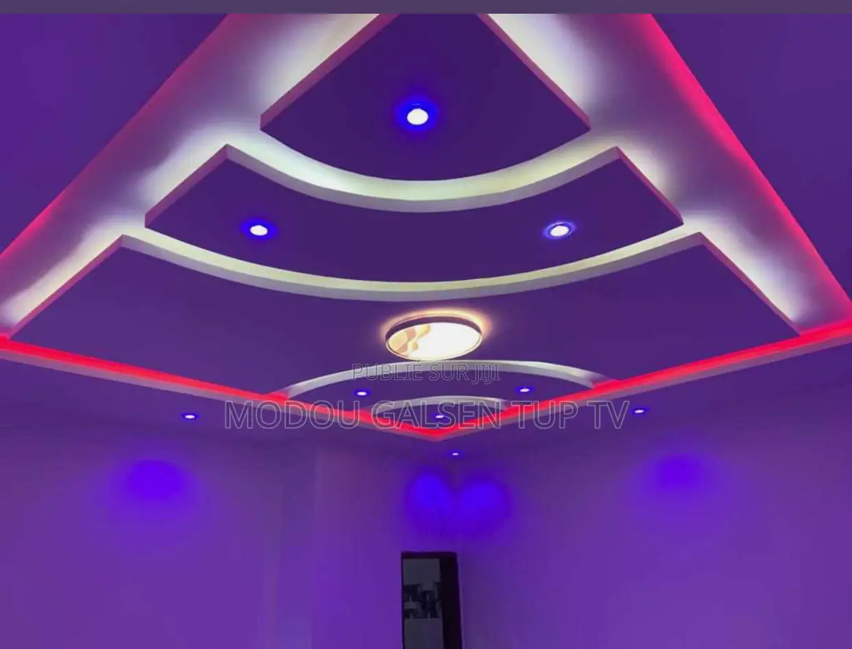 Faux Plafond en Platre Disponible