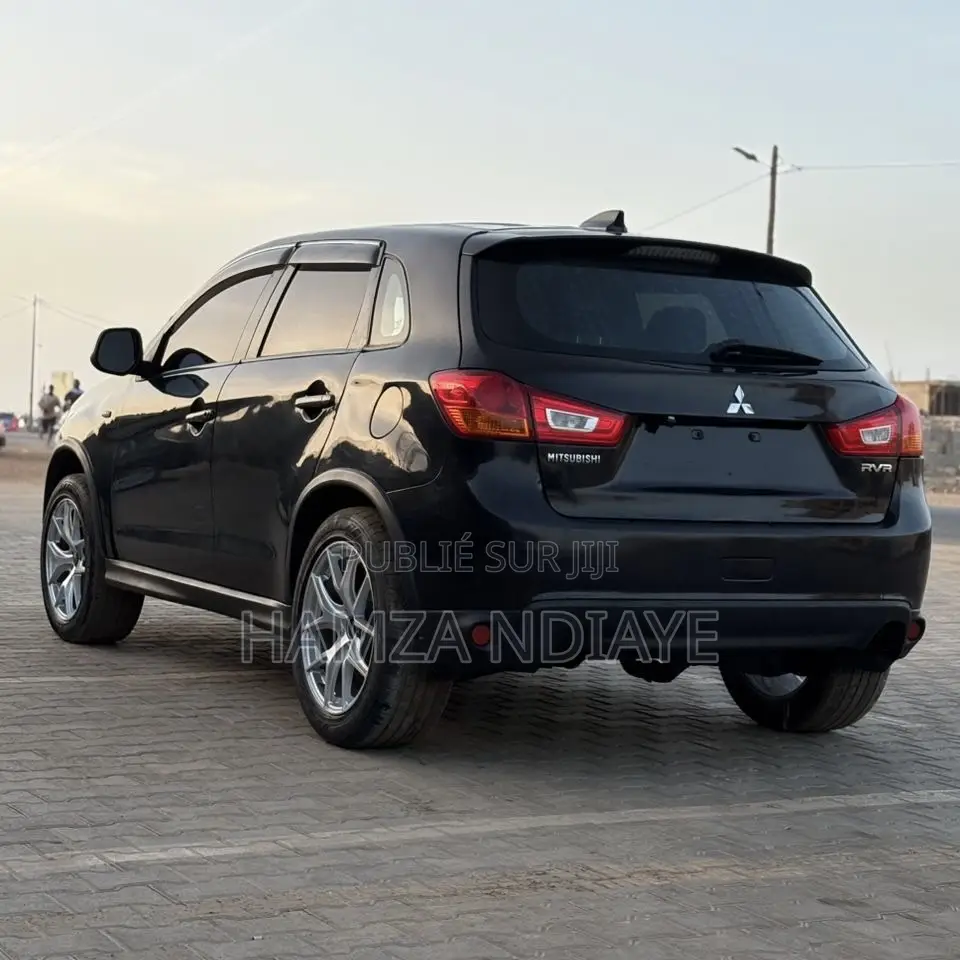 Mitsubishi RVR 2017 Noir Mat