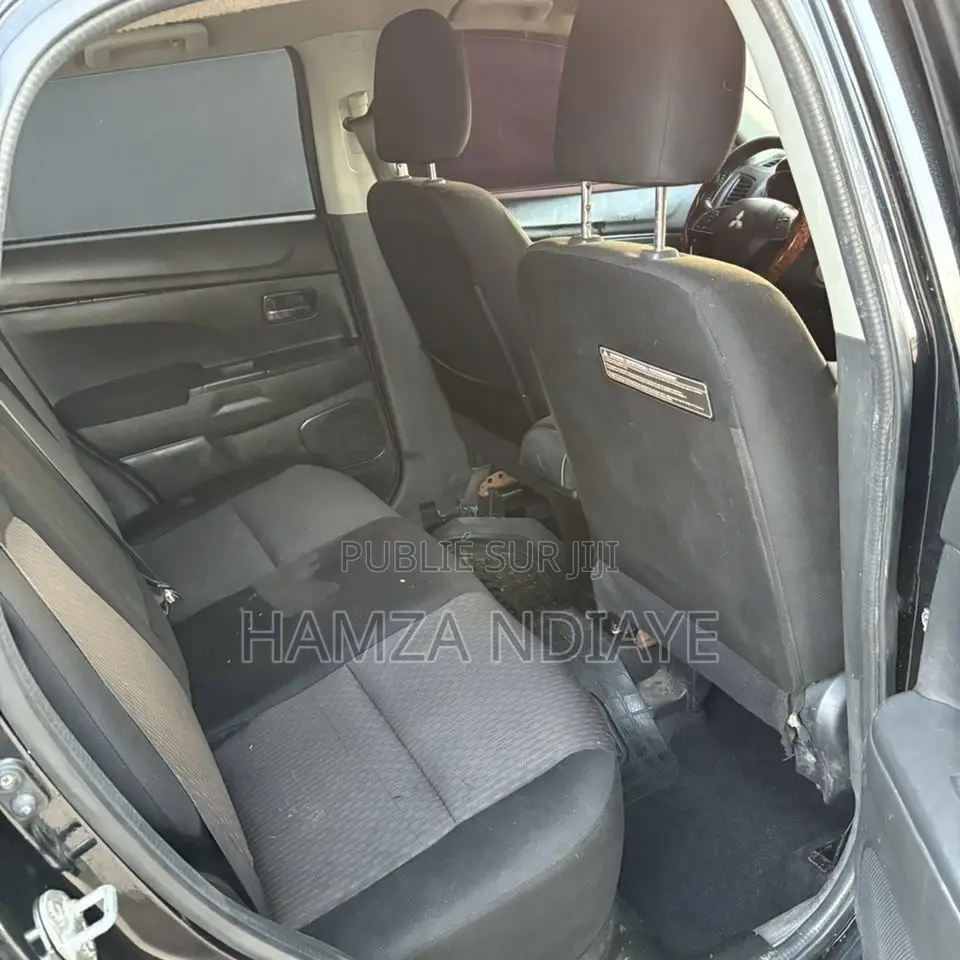 Mitsubishi RVR 2017 Noir Mat