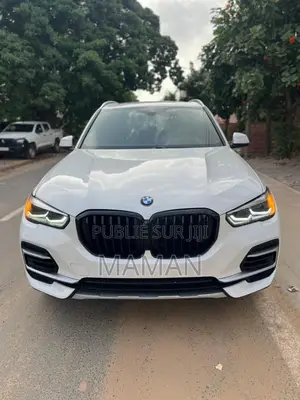 BMW X5 M50i 2023 Blanc