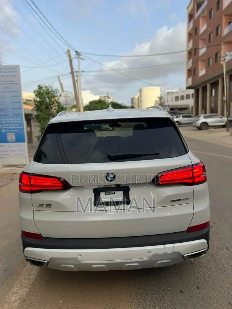 BMW X5 M50i 2023 Blanc