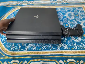 Photo - Playstation 4 Pro