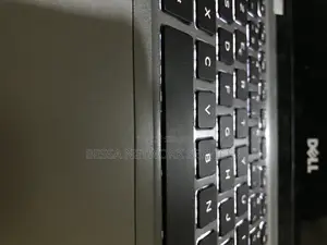 New Dell Inspiron 13 5000 8GB Intel Core I7 SSD 250GB