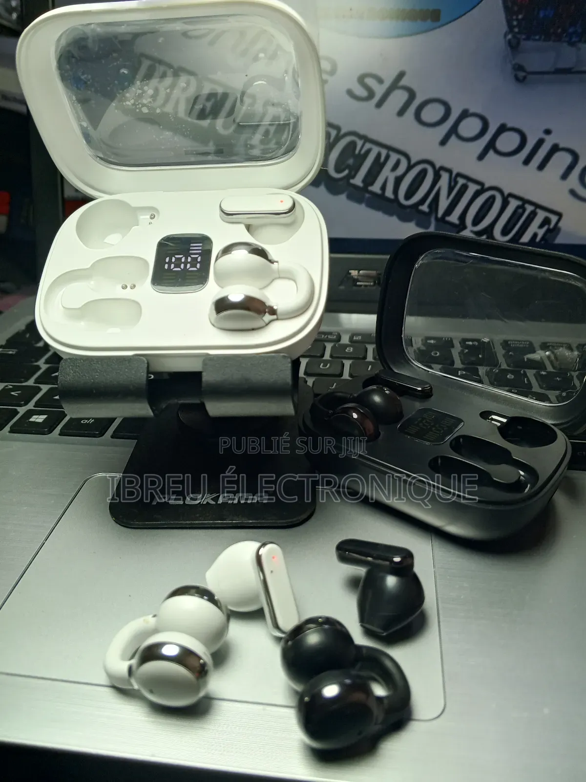 Airpods-Double 2 Styles d'Écouteurs en 1 Boîtier