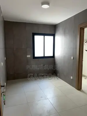 2chbre Blocs d'appartements dans Katos Immo, Grand Yoff à Vendre