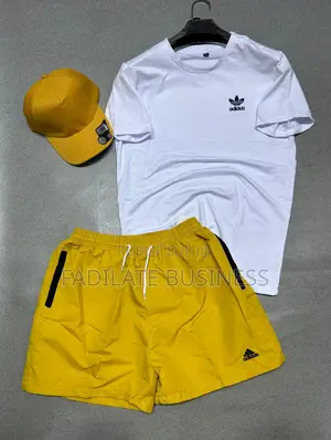 Casquette T-Shirt Short