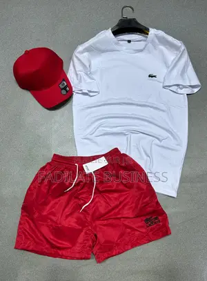 Casquette T-Shirt Short