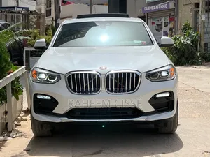 Photo - BMW X4 xDrive30i 2019 Blanc