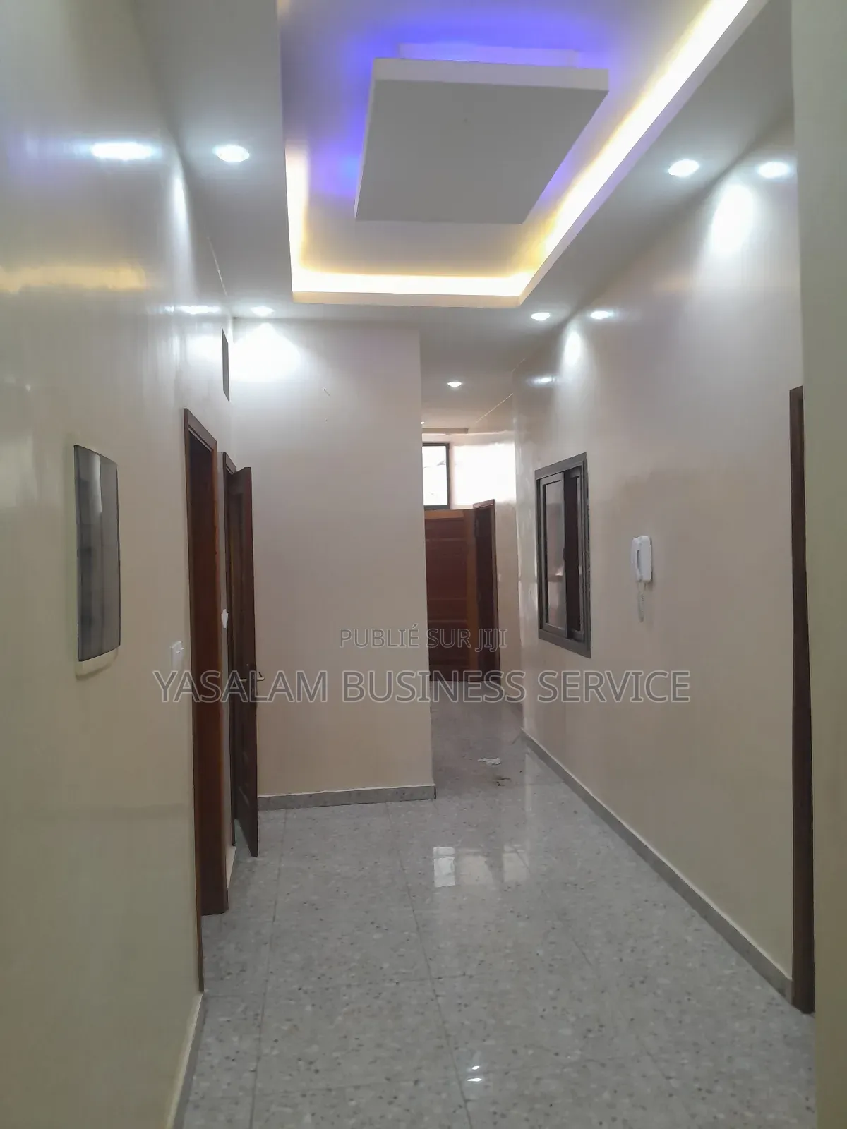 3chbre Appartement dans Yasalam Business, Mermoz Sacré-Cœur à Louer