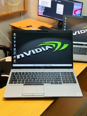 New Dell Precision 15 3551 16GB Intel Core I5 SSD 512GB