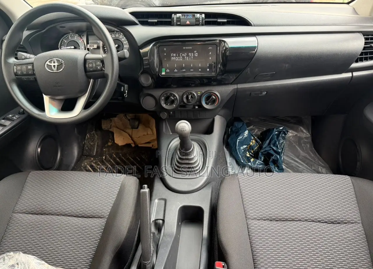 Toyota Hilux 2025 Blanc