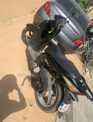 Honda Super Hawk 2024 Black